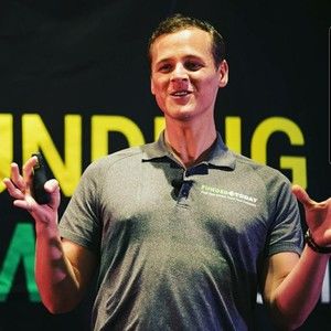 Meet your Posher, Zach